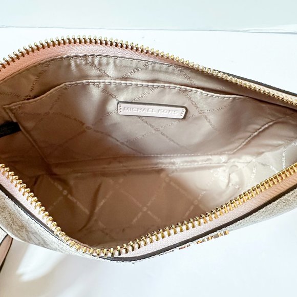 Michael Kors Jet Set Travel Small Crossbody Bag Tech Attached MK Vanilla Pink - Picture 10 of 13